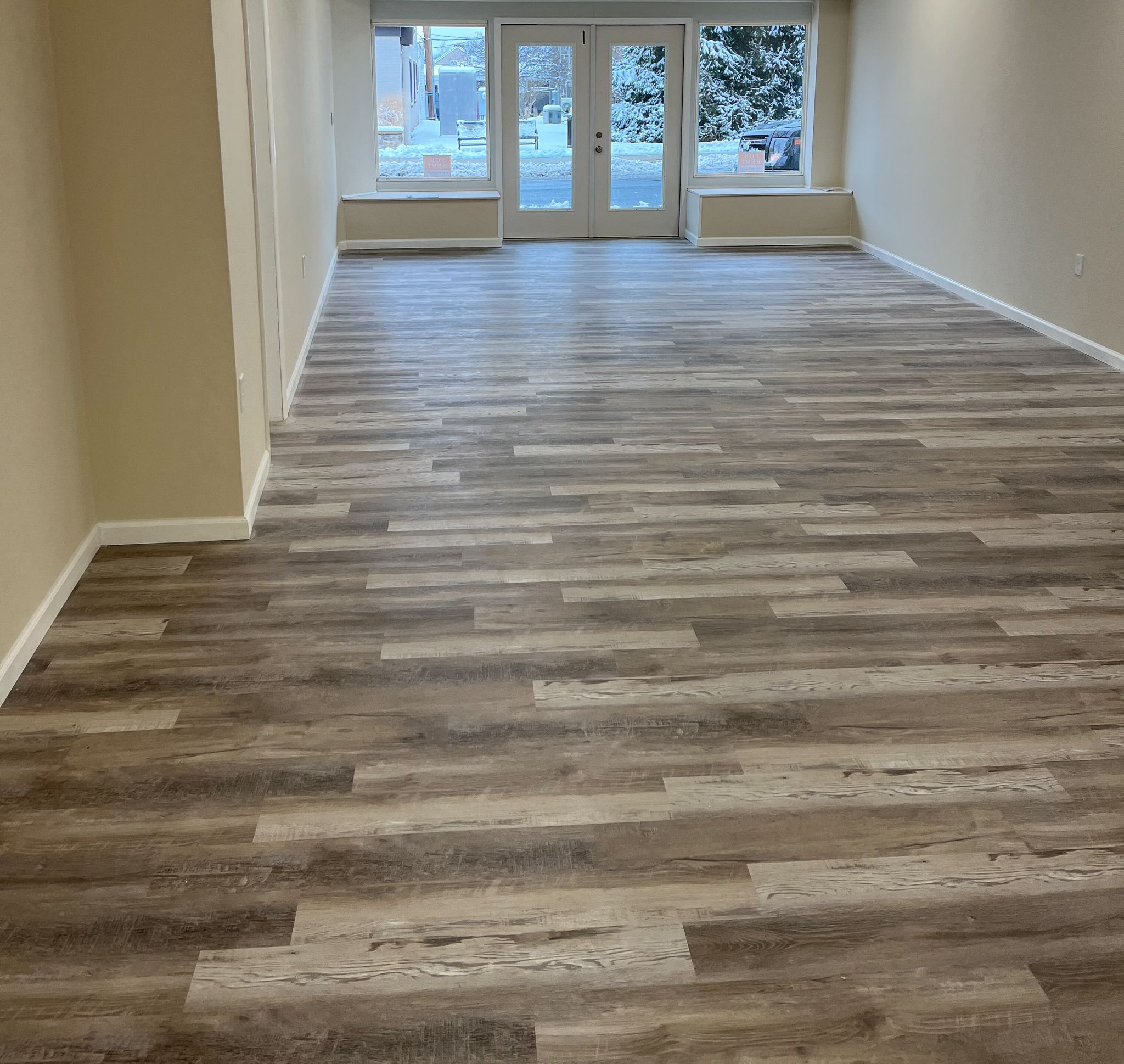 Stairwell accent wall and LVP flooring installation